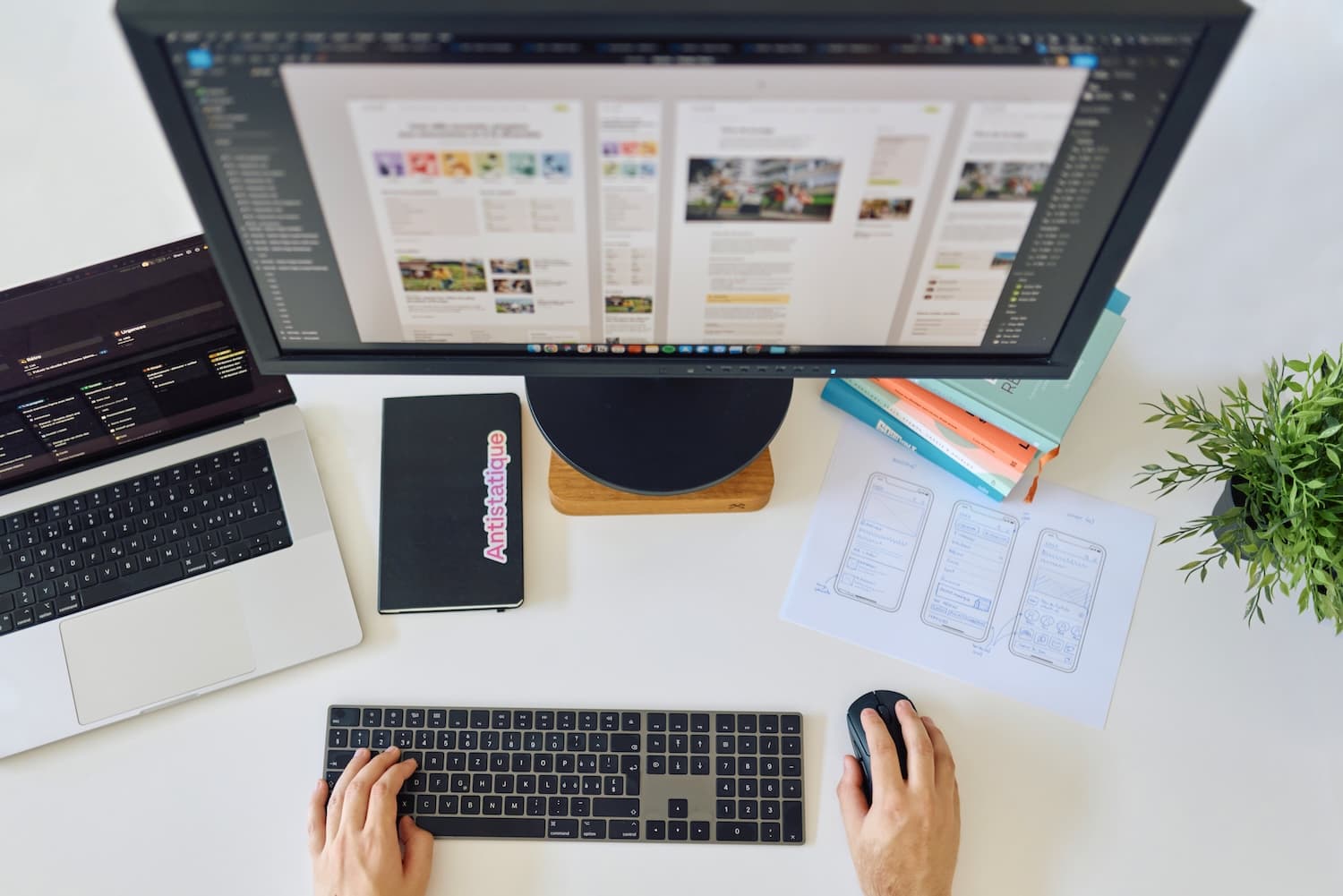 Une place de travail bien organisée